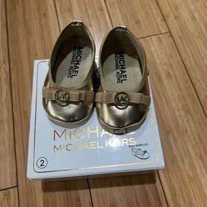 New Michael Kors Gold Baby Shoes sz 2